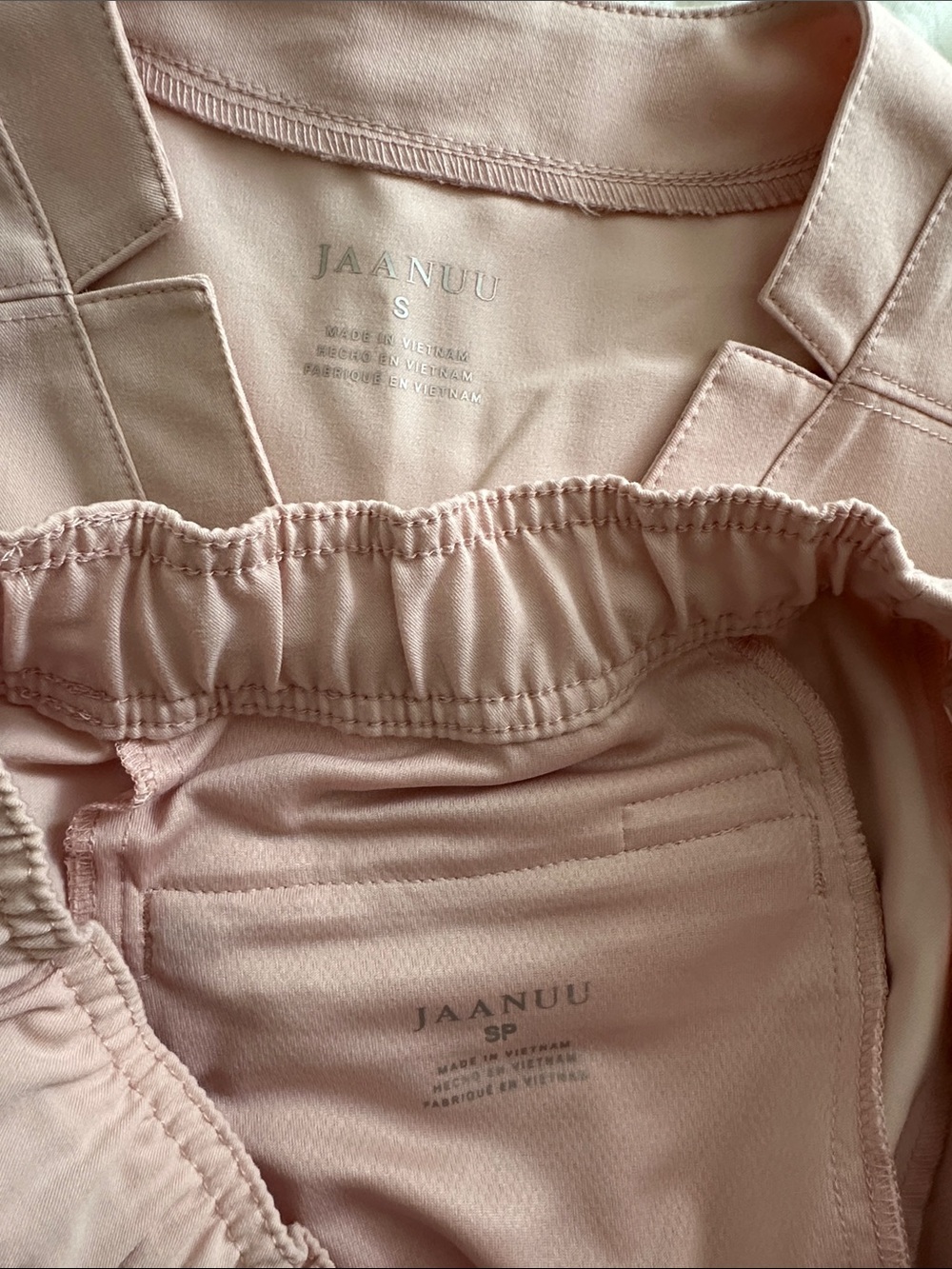 Jaunuu Pink Scrub Set - Size Small petite NWOT - Picture 5 of 8